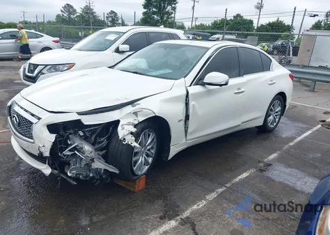 2016 Infiniti Q50 2.0T Base/2.0T Premium z USA, uszkodzony, nr VIN JN1CV7AP9GM203090